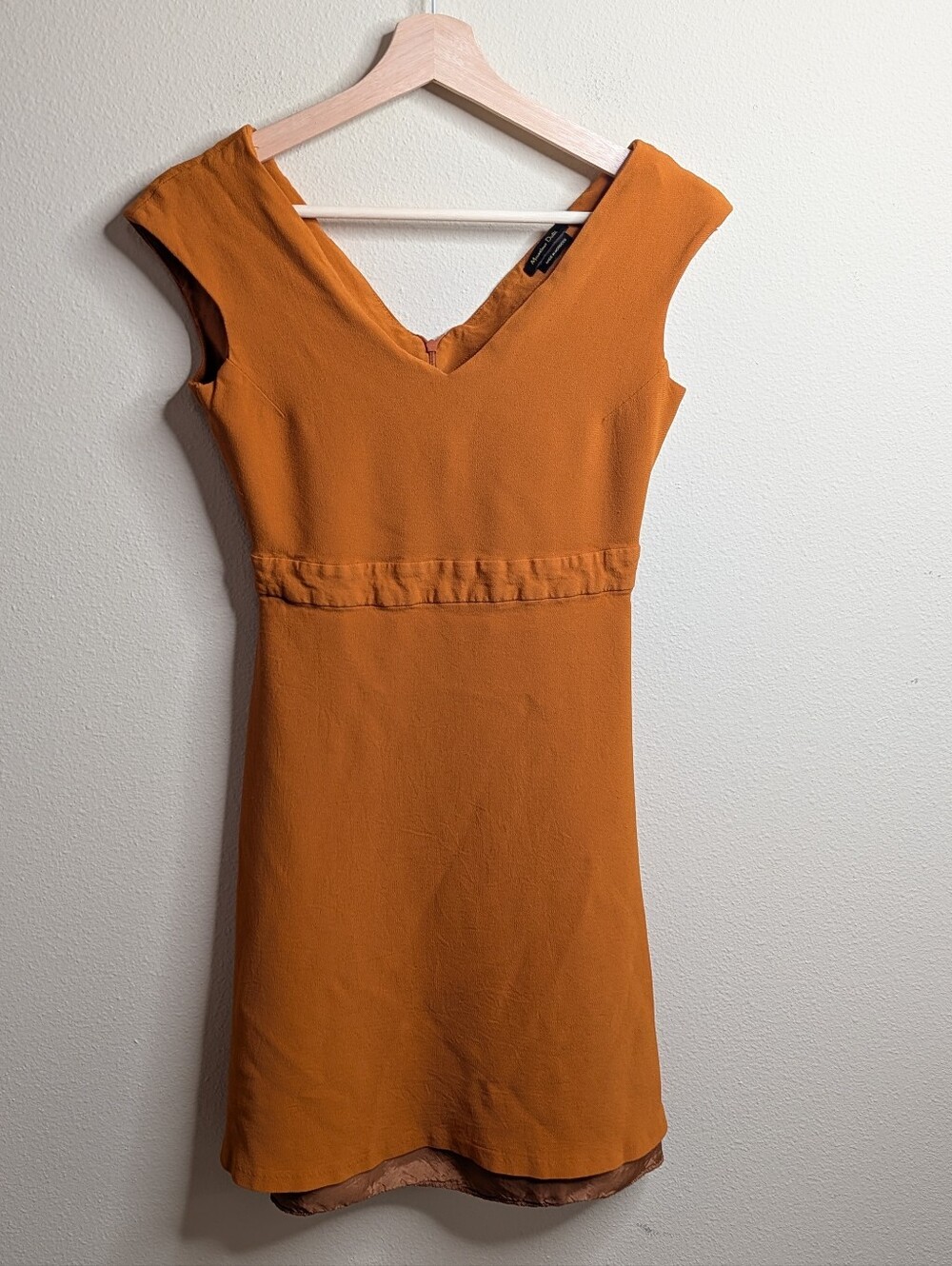 Massimo‎ Dutti Burnt Orange Mini Dress Size 6 US / EUR 38 V-Neck Cap Sleeve